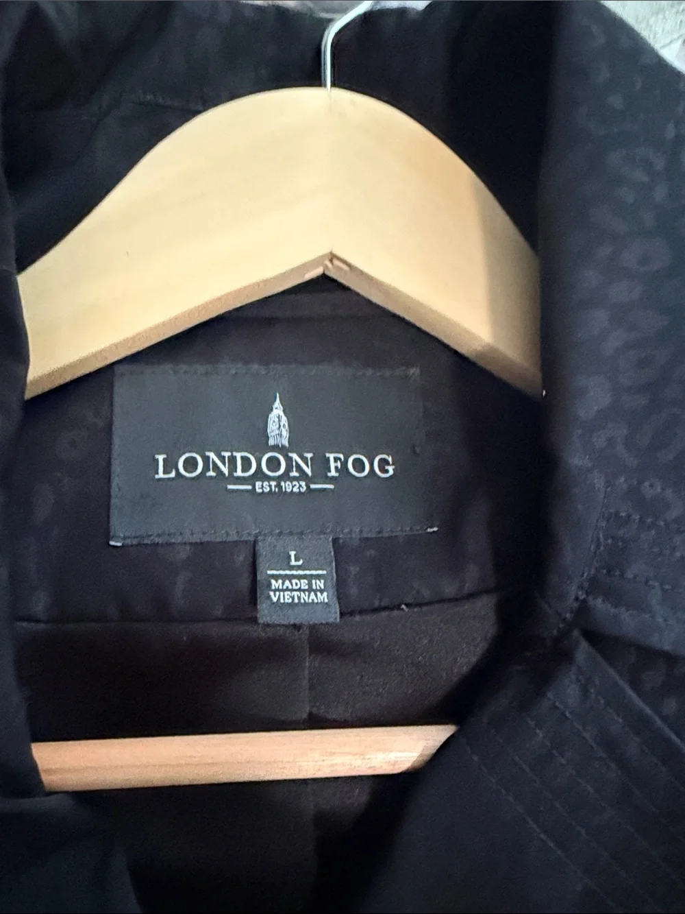 London Fog Black Belted Single-Breasted Trench Coat - Size Large